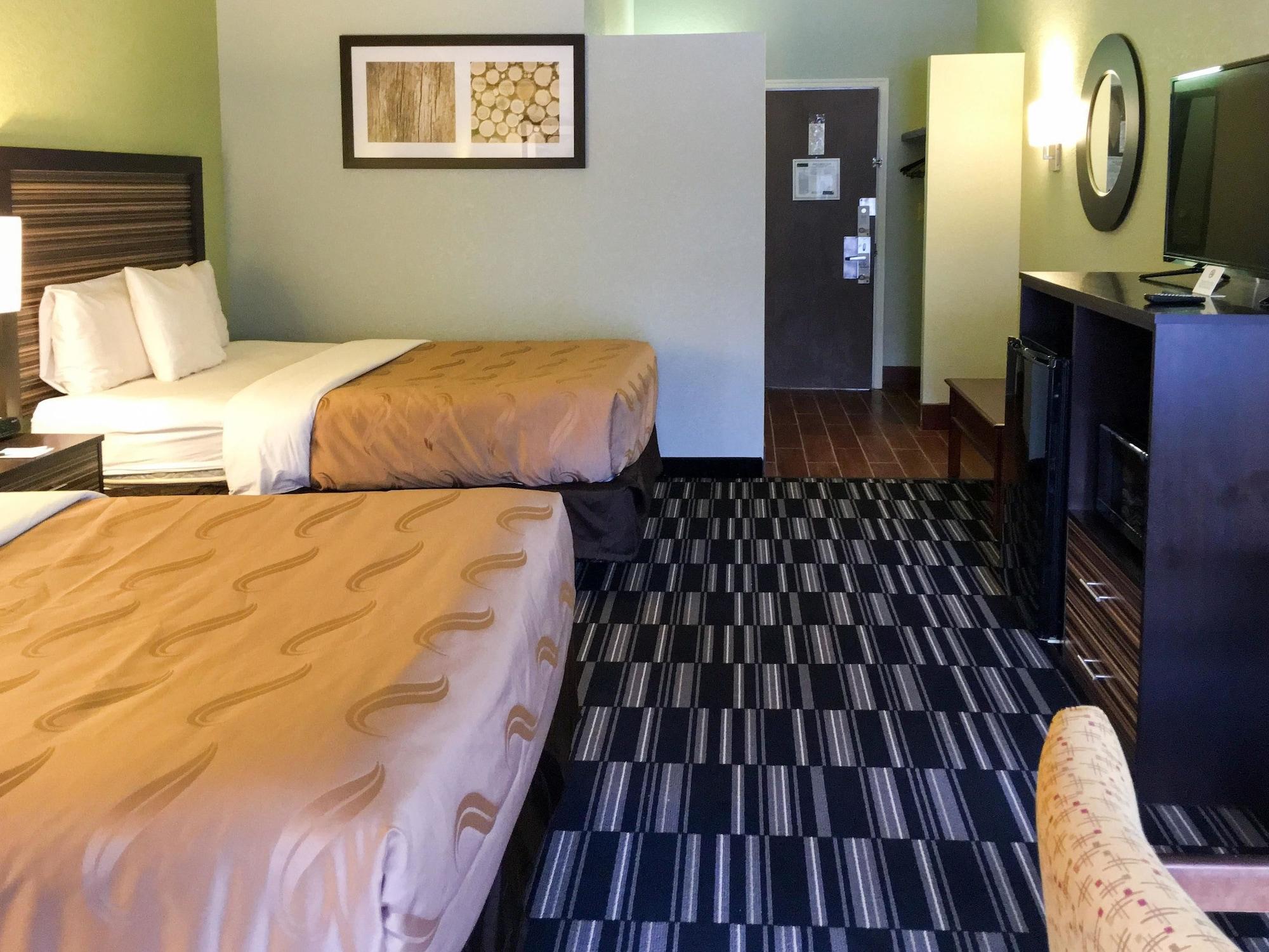 Quality Inn North Yellow Tavern Εξωτερικό φωτογραφία