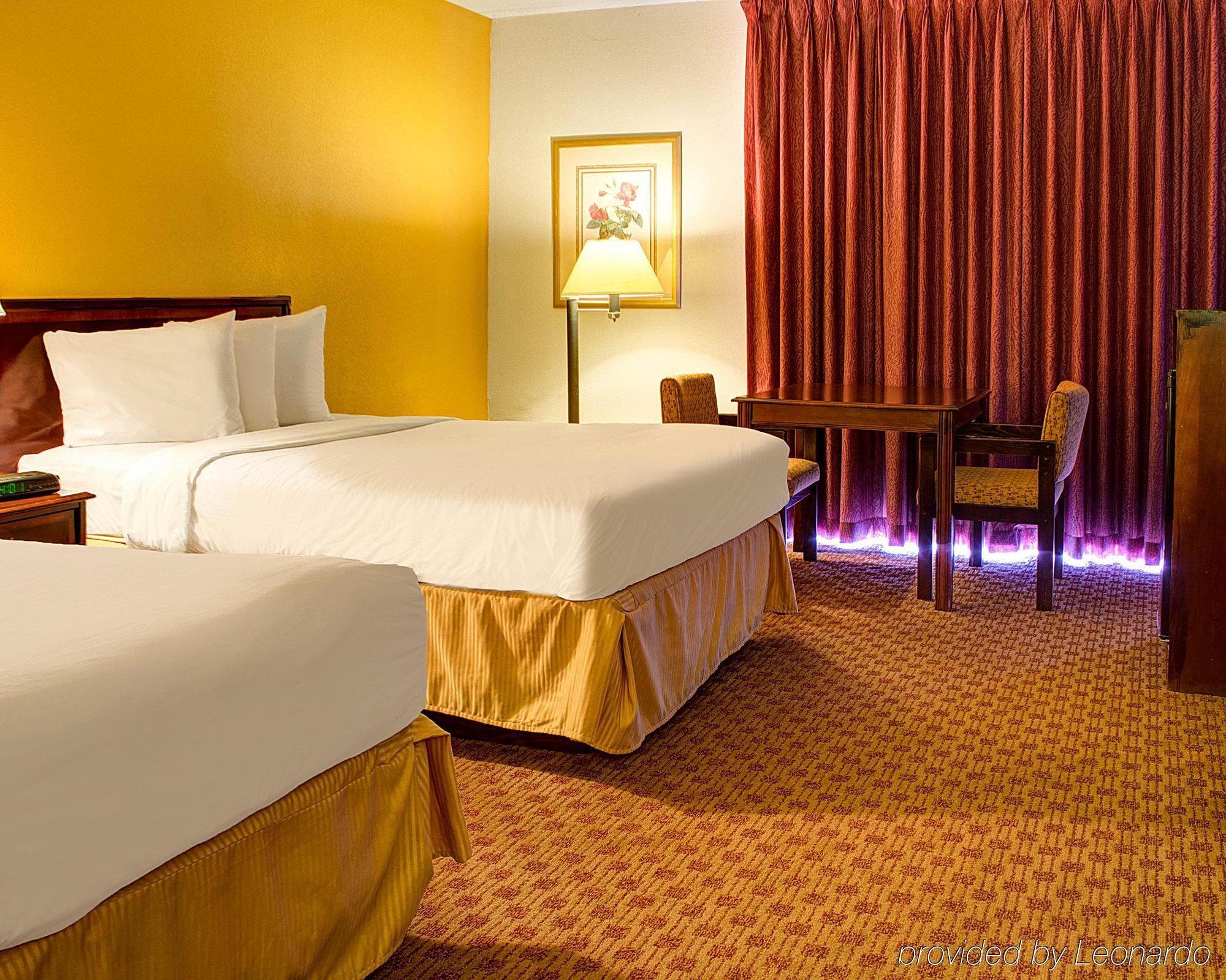 Quality Inn North Yellow Tavern Εξωτερικό φωτογραφία