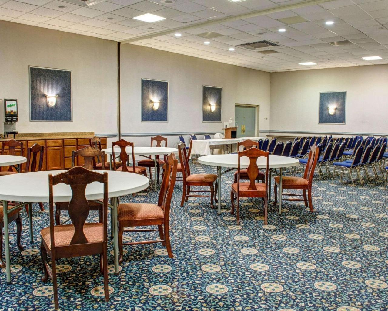Quality Inn North Yellow Tavern Εξωτερικό φωτογραφία