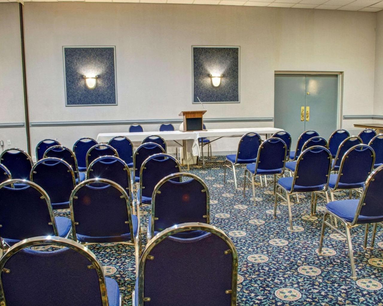 Quality Inn North Yellow Tavern Εξωτερικό φωτογραφία