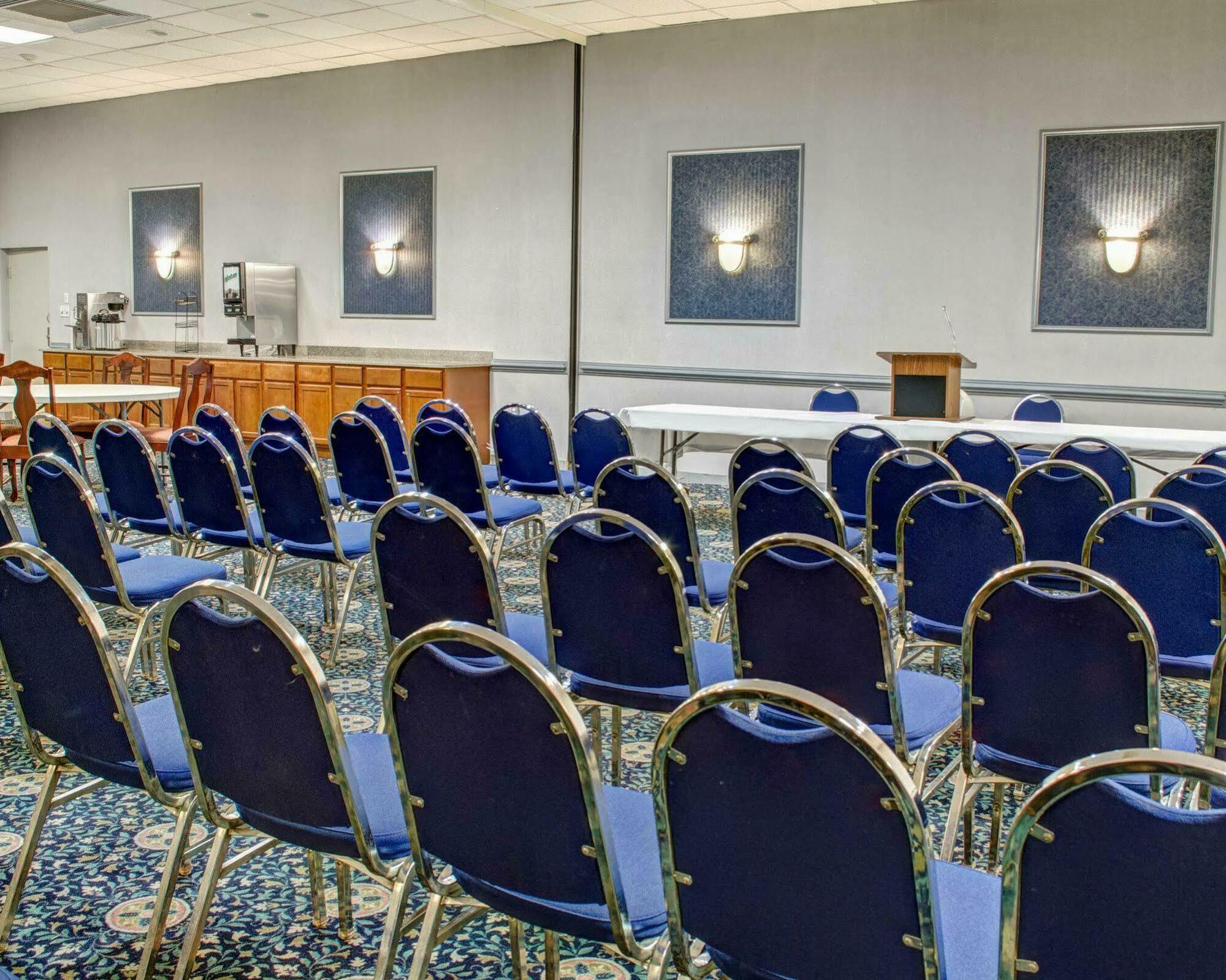 Quality Inn North Yellow Tavern Εξωτερικό φωτογραφία